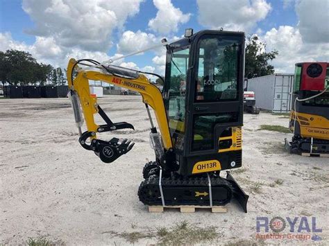 Agt Qh R Mini Excavator Royal Auction Group