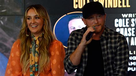 Cole Swindell Lainey Wilsons Never Say Never Tops Country Charts