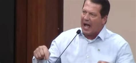 Vereador Que Fez Discurso Xenof Bico Expulso De Partido