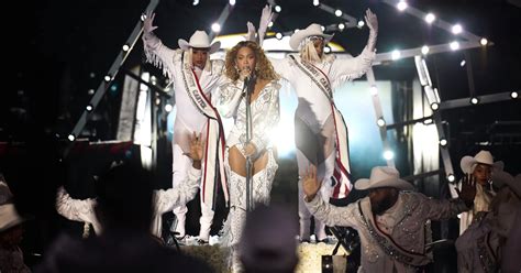 Beyonce Follows Up Christmas NFL Halftime Show With Exciting New Teaser