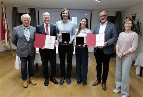 Land Kärnten zeichnete zwei Wasserschisportler aus KLiCK Kärnten