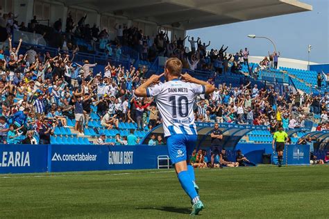 El Atl Tico Baleares Se Aleja Del Descenso Directo Tras Su Victoria