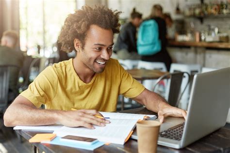 Estudar para o vestibular: veja os 6 principais temas!