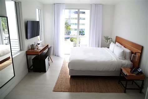 The Meridian Hotel in Miami: Find Hotel Reviews, Rooms, and Prices on ...