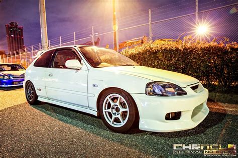 While Some Are Incredibly Wild Looking With Their Graphical Designs Some Civics Like This Ek9