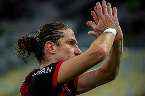 Flamengo encaminha renovação Filipe Luís para 2023 Lance