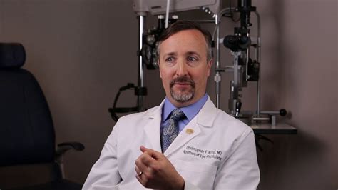 Meet Our Doctors Dr Christopher Wood Youtube