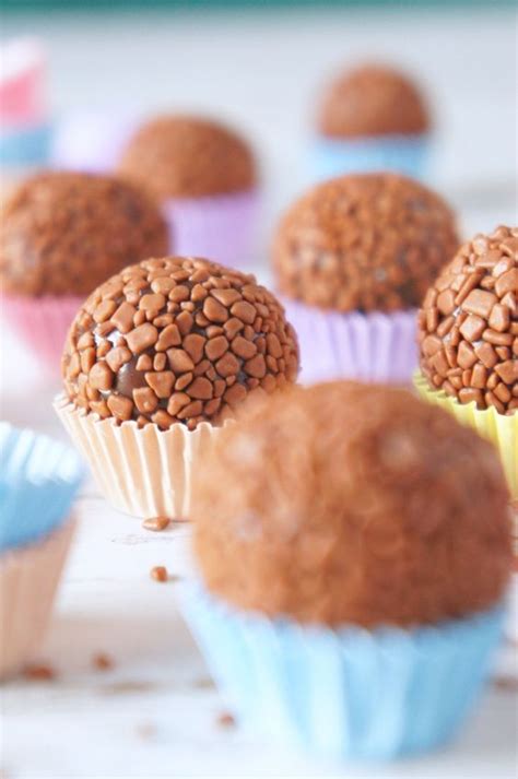 Pin Em BRIGADEIROS GOURMET RECEITA