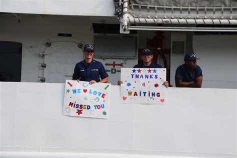 Uscgc Resolute Returns Home Following Day Caribbean Patrol United