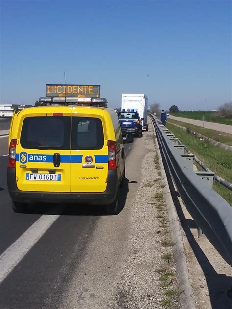 Gravissimo Incidente Stradale Oggi Porto Potenza Picena Mc 2