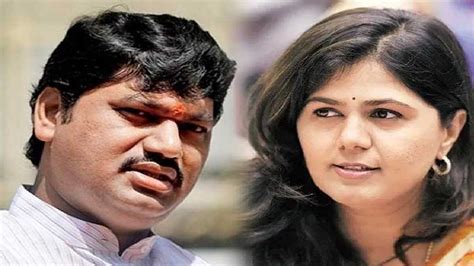 Beed Gram Panchayat Election Pankaja Munde And Dhananjay Munde Fight Each Other