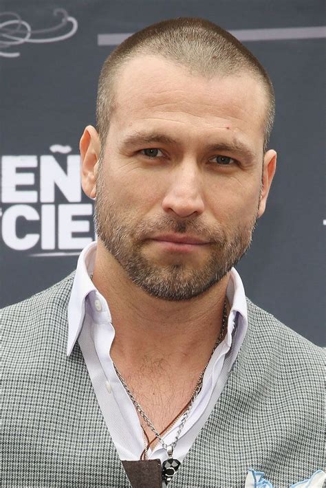 The Hottest Pics of Rafael Amaya aka El Señor de los Cielos Bald men