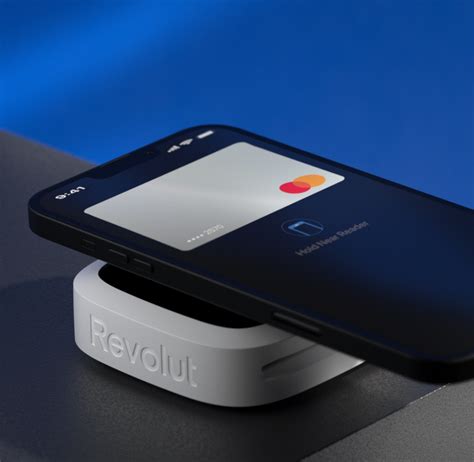 Revolut Lanza Su Primer Dispositivo Hardware Y Se Adentra En El Pago