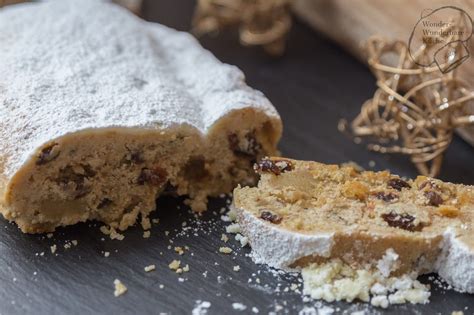 Mandelchriststollen Mit Marzipan Weihnachtlicher Christstollen