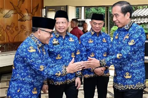 Jokowi Teken Gaji PNS Bulan November 2023 Golongan IV E Dengan Masa