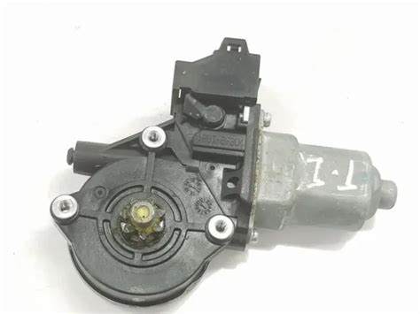 Sb B Motor Elevalunas Trasero Izquierdo Para Nissan Np Navara