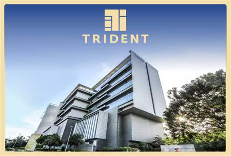 Trident Hotel Hyderabad Luxury Destination Wedding Varmalla