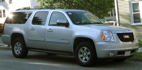 Gmc Yukon Xl Information And Photos Momentcar