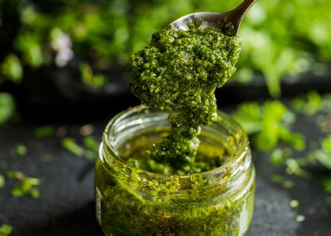 Molho pesto vegan 9 receitas fáceis a experimentar Vida Ativa