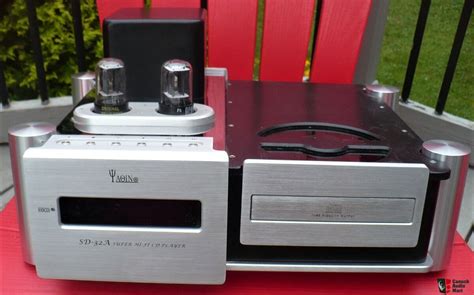 Yaqin Sd A Hdcd Tube Cd Player Photo Us Audio Mart