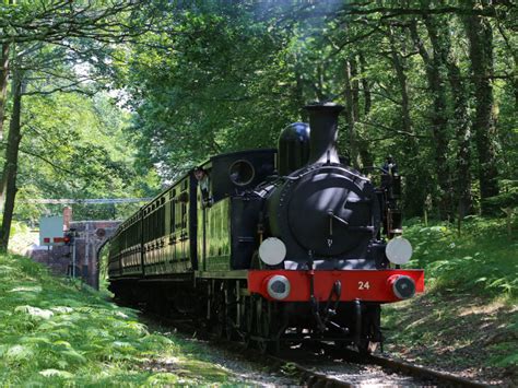 Home Isle Of Wight Steam Railway