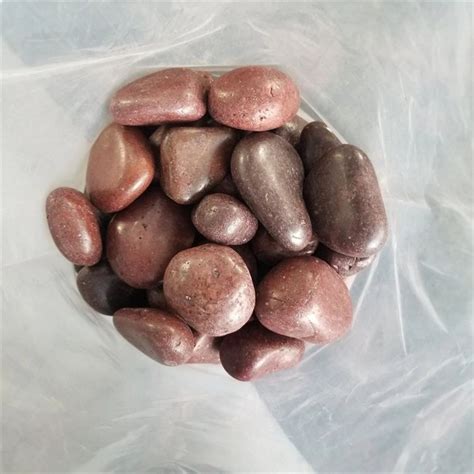 China Nature Stone Red White Black Polished Pebble Stones Manufacturers