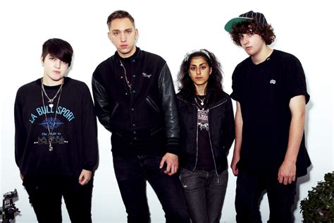 The xx's Baria Qureshi quits band permanently - NME