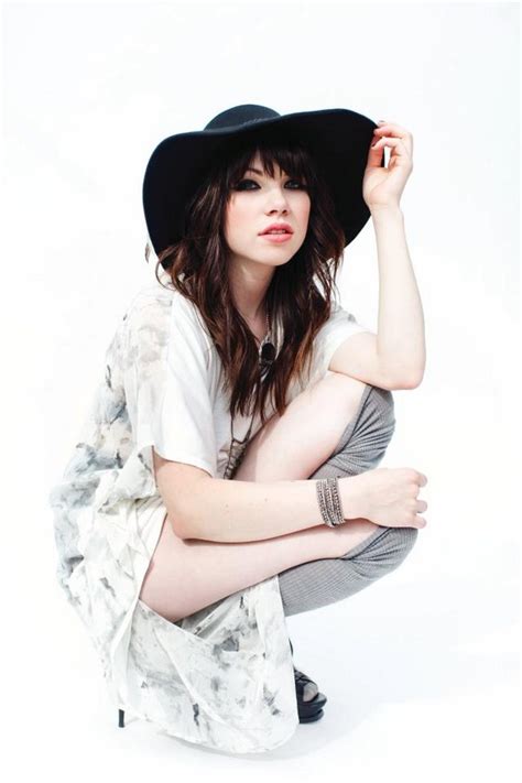 Hot Carly Rae Jepson Photos ThBlog