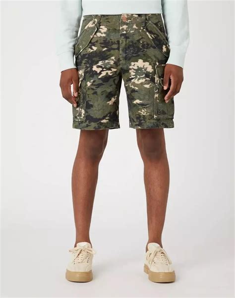 WRANGLER CASEY CARGO SHORT MĘSKIE SZORTY SPODENKI NOT REALLY HERE