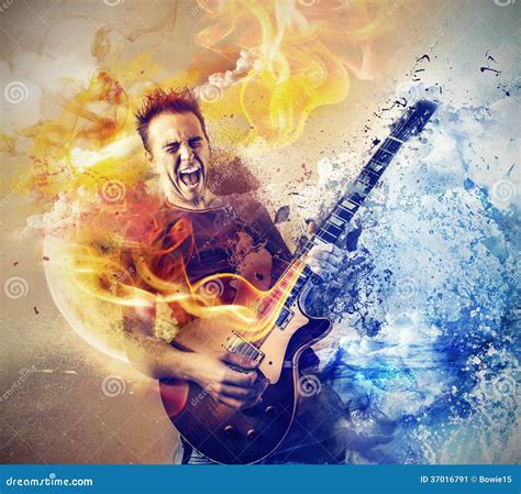 Homme Jouant La Guitare Image Stock Image Du Pi Ce Passion