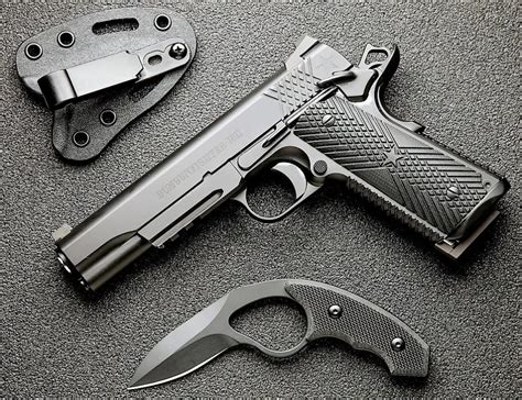 force multiplier knife  gun integration swat survival weapons