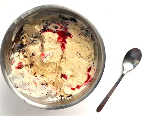 Banana Split Ice Cream Recipe