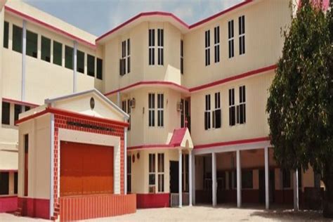 Sacred Heart Convent Higher Secondary School Moti Kunj Mathura