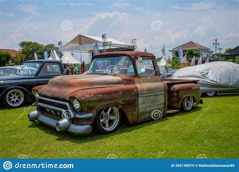 Classic Rusty Style Chevrolet Task Force Truck Editorial Stock Image