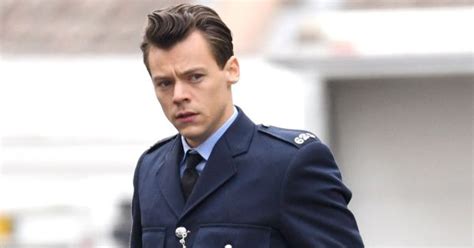 My Policeman Primer Vistazo De La Nueva Película De Harry Styles — Fmdos