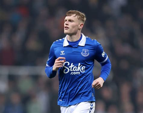 Man United Target Jarrad Branthwaite Refusing To Pen New Everton Deal