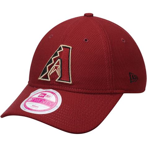 Arizona Diamondbacks New Era Women's Tech Essential Diamond Era 9TWENTY Adjustable Hat - Red