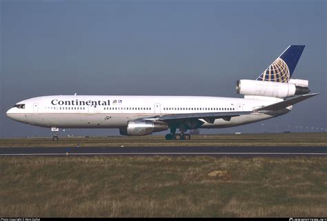 N13067 Continental Airlines McDonnell Douglas DC 10 30 Photo by Rémi