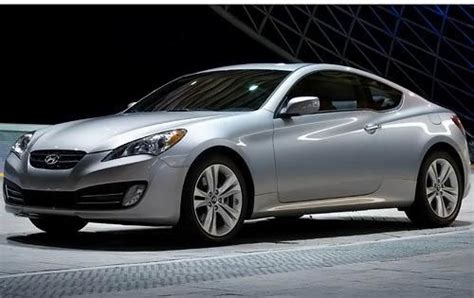 Used 2011 Hyundai Genesis For Sale Pricing And Features Edmunds