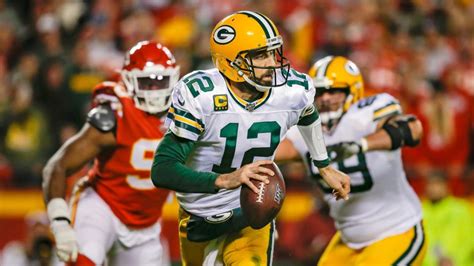 NFL star Aaron Rodgers credits psychedelics for improving his ...