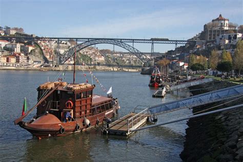 Cruise of the Six Bridges in Oporto