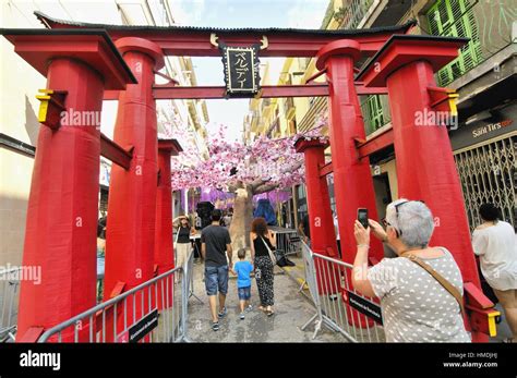 Gracia neighborhood festival in August. Festa Major de Gràcia ...