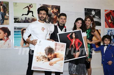 Kartik Aaryan And Sunny Leone At Dabboo Ratnani Calendar Launch Photo