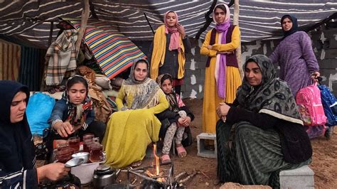 Heavy Rain In The Nomadic Camp The Nomadic Lifestyle Of Iran Youtube