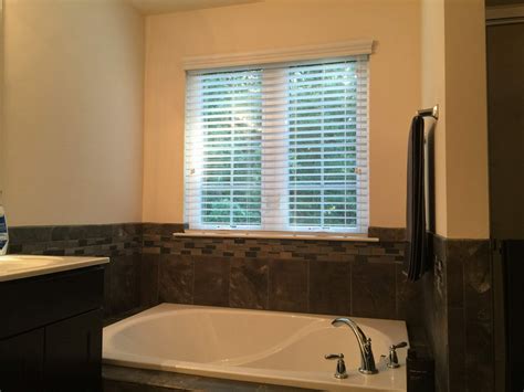 What Blinds Are Best for Bathrooms? Ideas from Blinds Bros.
