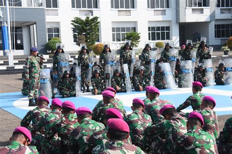 Tingkatkan Kesiap Siagaan Prajurit Yonmarhanlan Ii Laksanakan Latihan Phh