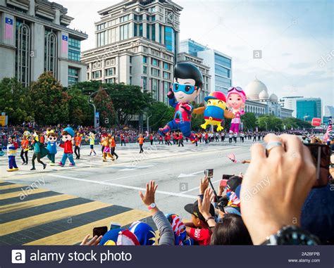 The 2019 Malaysia National Day parade kicked off with six contingents as the main theme. The ...