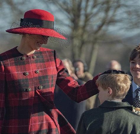 Sexta E última Temporada De The Crown Ganha Teaser E Data De Estreia