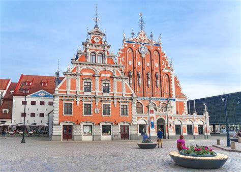 Riga Letonia Casa De Las Cabezas Negras En Riga Imagen De Archivo