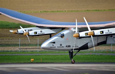 Des Nouvelles De Lavion Solaire Le Solar Impulse Tomtravel